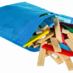 150 db-os készség fejlesztő fa építő játék textil tasakban (BB17245) (2)