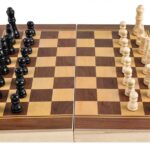 Fa sakkészlet – tokká összehajtható sakktábla bábukkal (BB4297) (5)