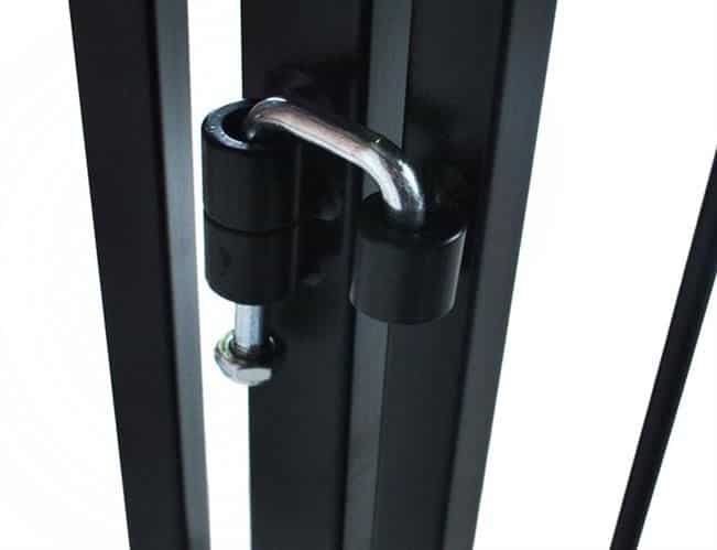 Bővíthető kandalló védőrács zárható ajtóval – szikrafogó, parázsfogó – 304 x 74,5 cm (BB-2961) (12)